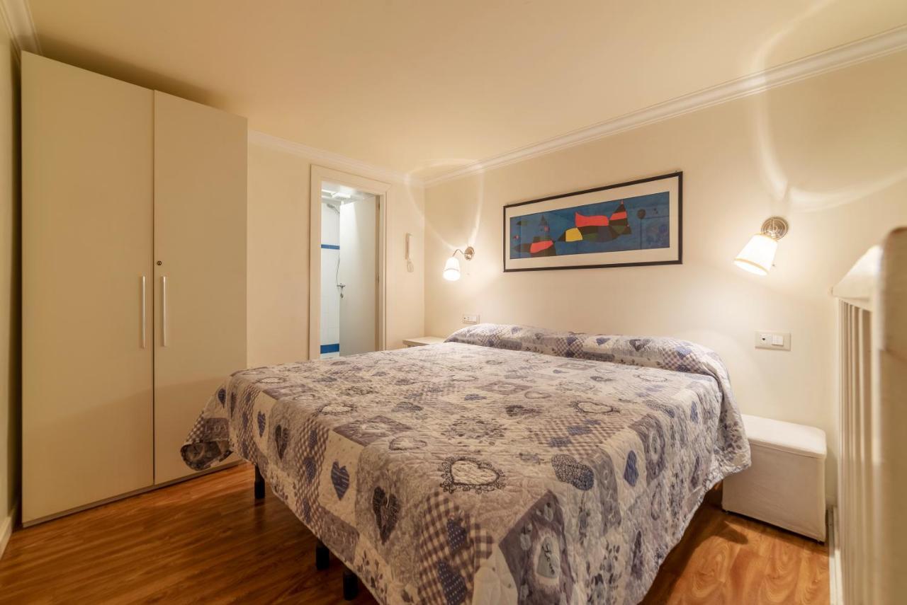 Parlamento Modern Apartment Рим Екстериор снимка